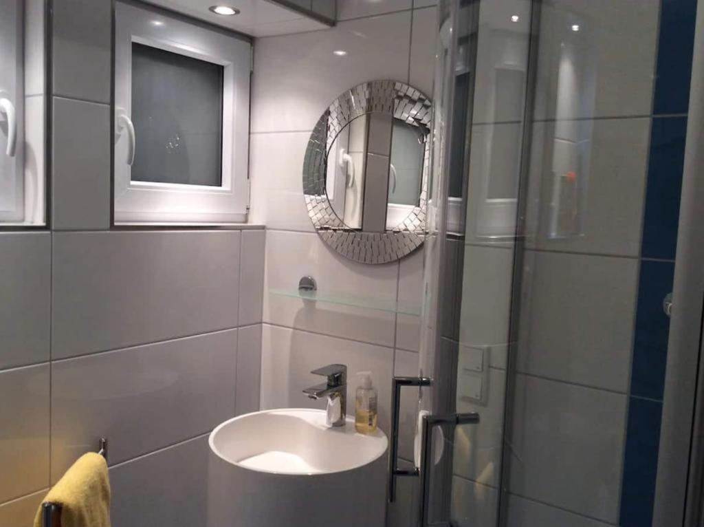 Ferienwohnung Sartorius بينسهايم المظهر الخارجي الصورة